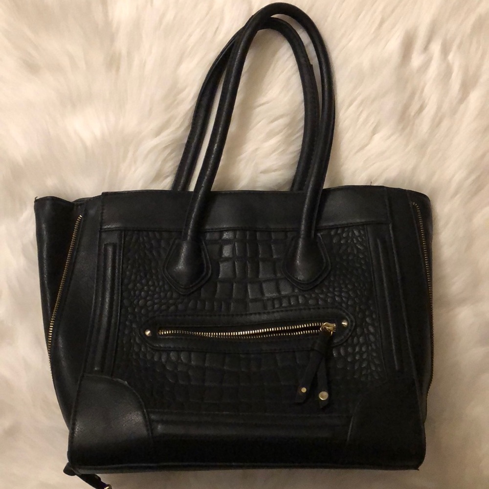 Black Lola Boutique bag